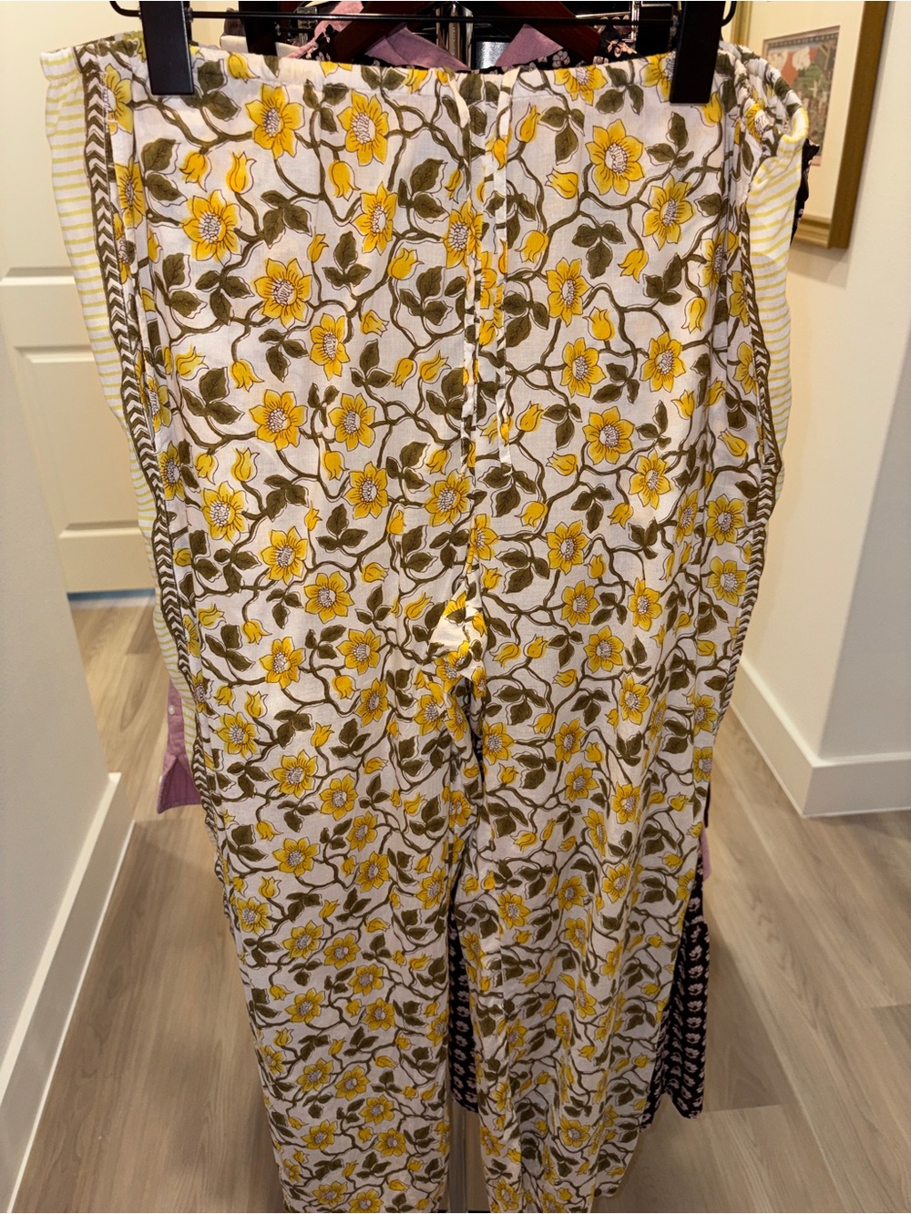 J Crew Cotton voile beach pant in daffodil daze block print Sz Medium